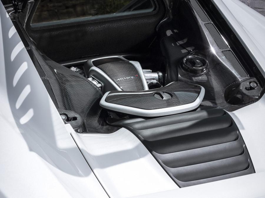  McLaren MP4-12C 2011 года  (UK) (фото 4 из 15)